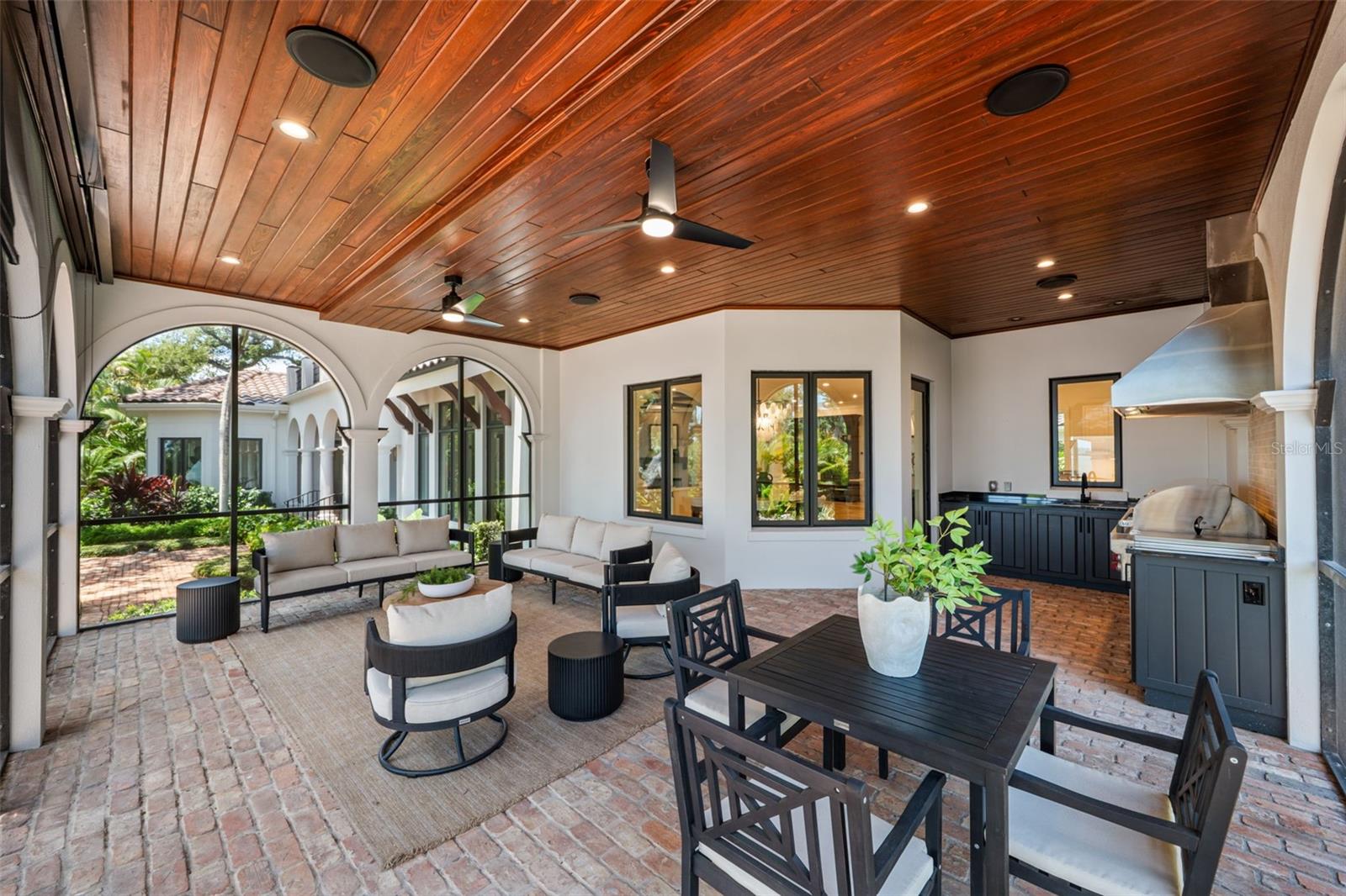 3000 SOUTHWEST DR