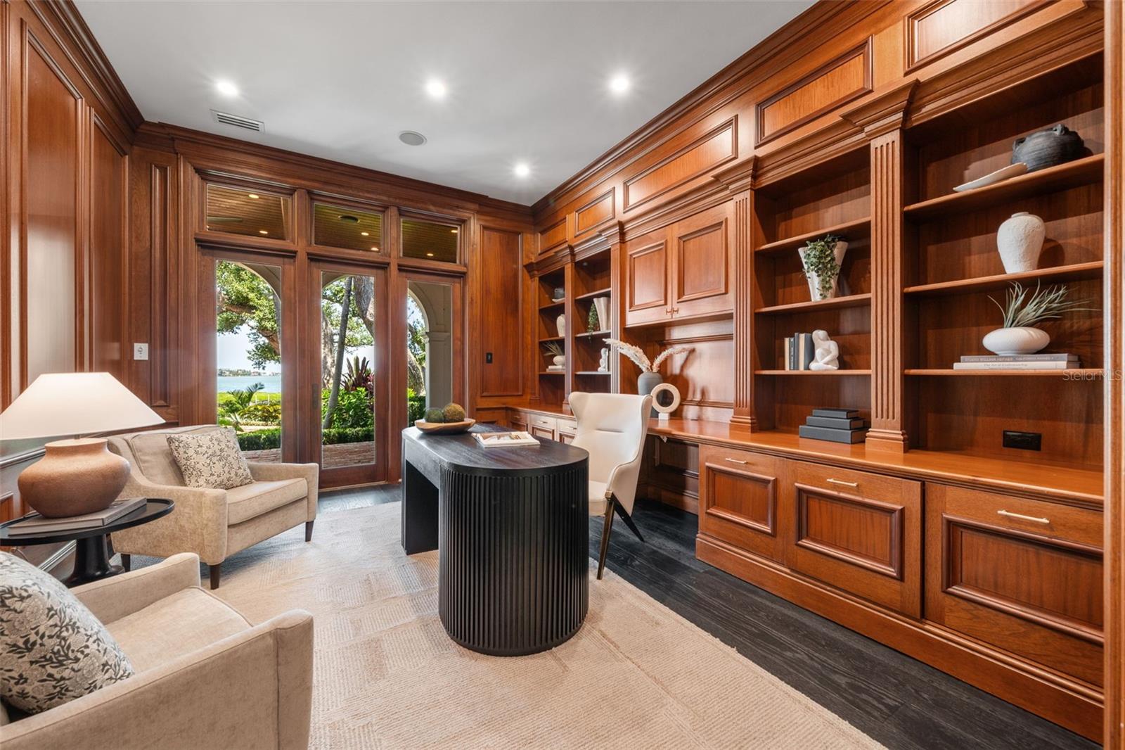 3000 SOUTHWEST DR