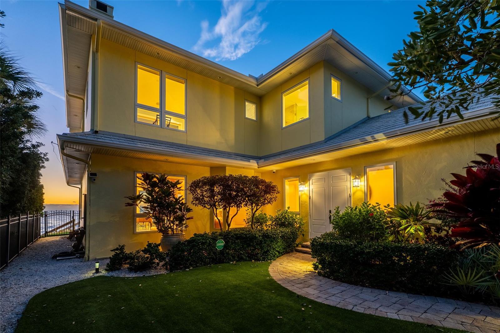 7152 POINT OF ROCKS CIR