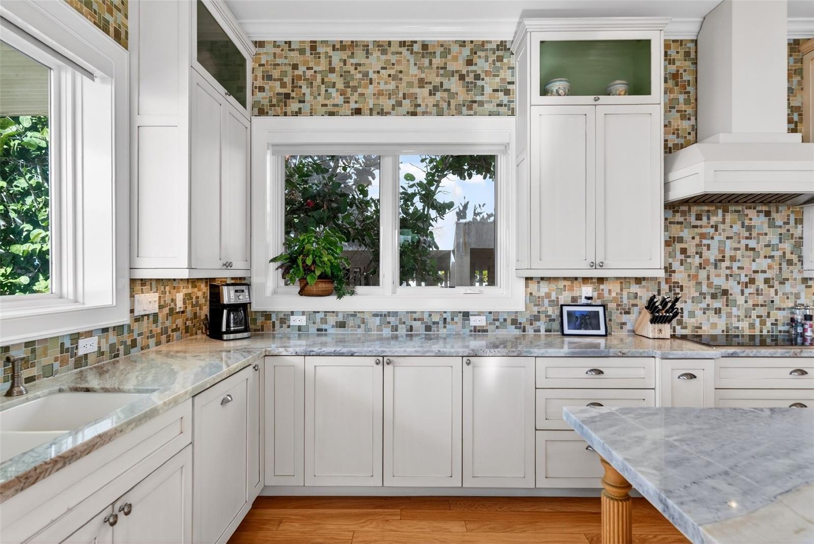 7152 POINT OF ROCKS CIR