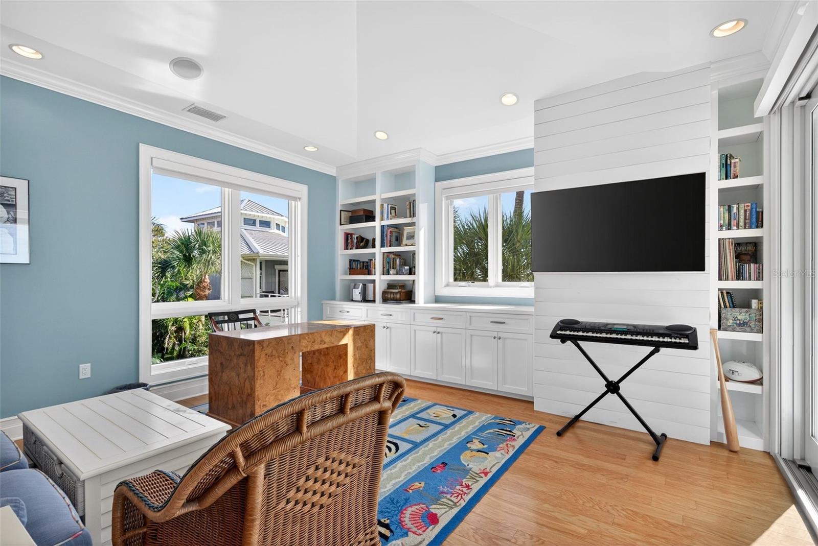 7152 POINT OF ROCKS CIR