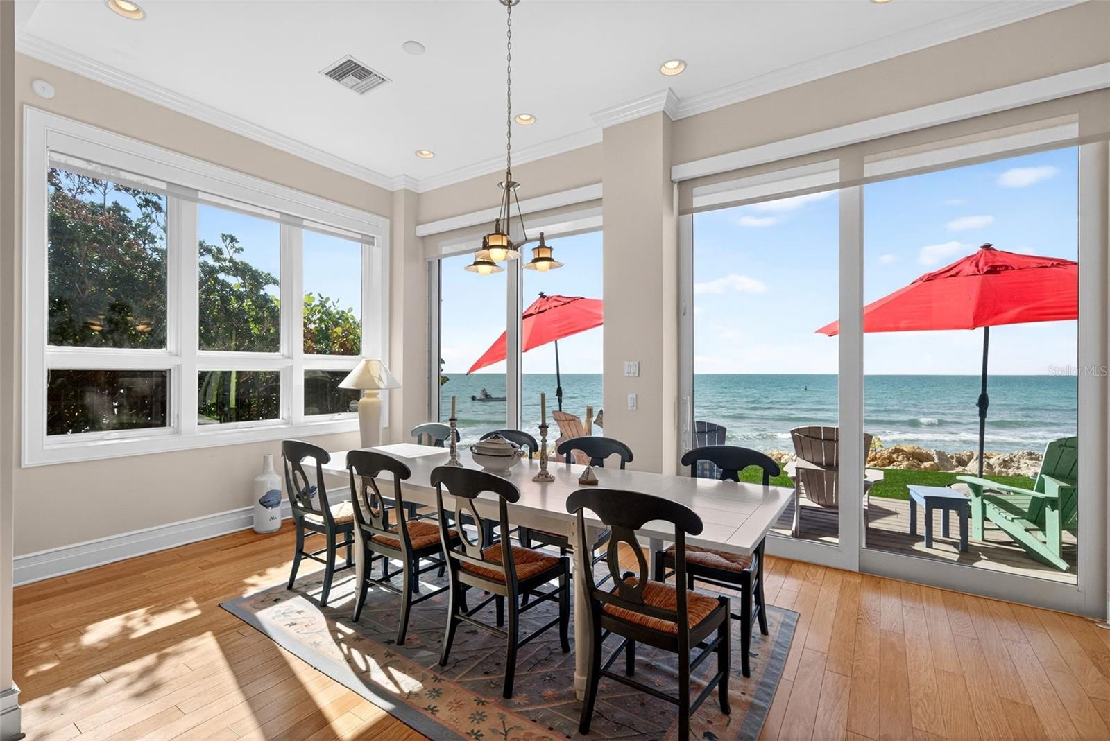 7152 POINT OF ROCKS CIR