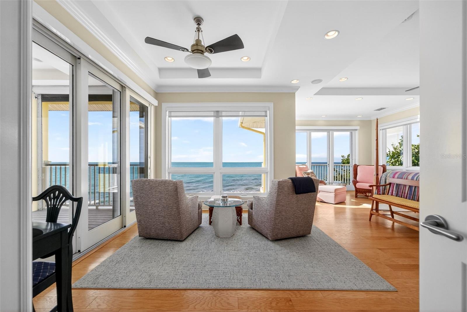 7152 POINT OF ROCKS CIR