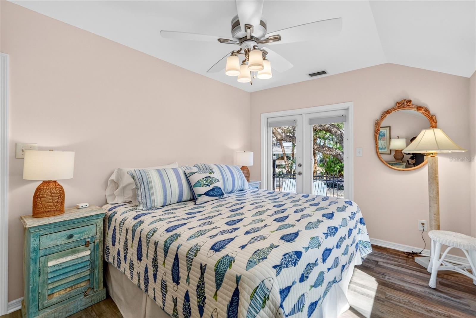 7152 POINT OF ROCKS CIR