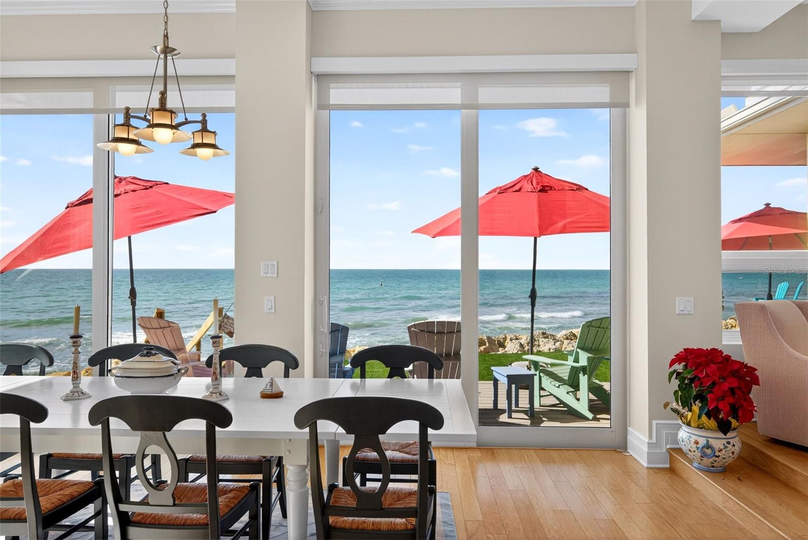 7152 POINT OF ROCKS CIR