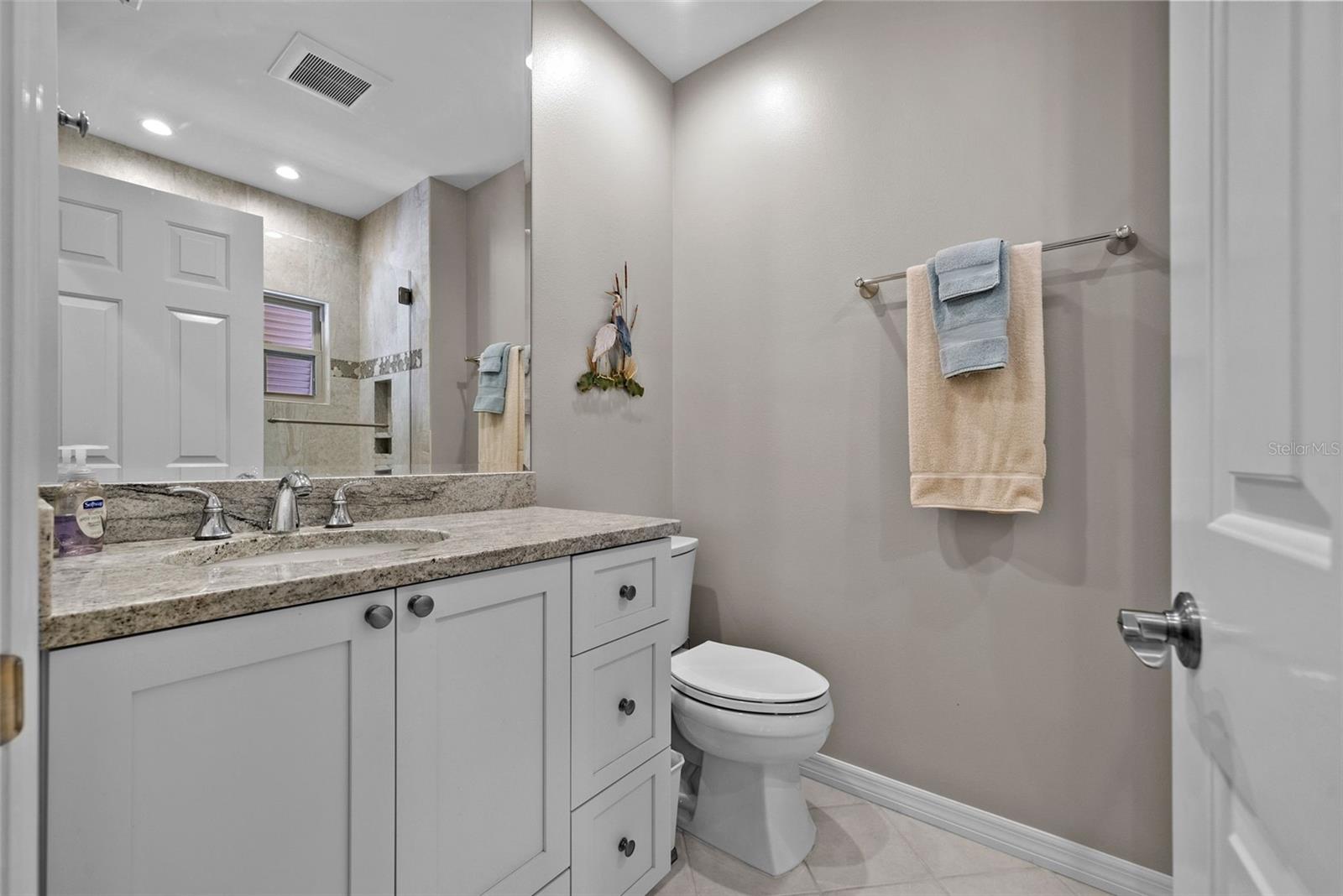 1163 COQUILLE ST #207