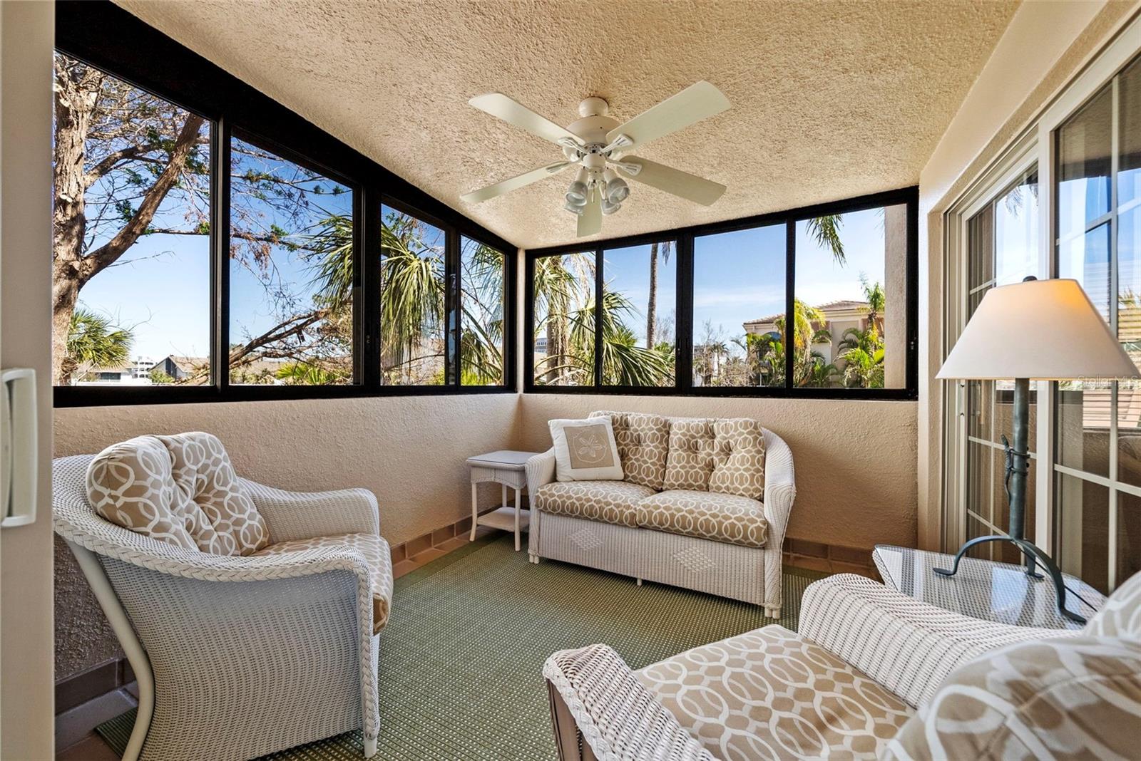 1163 COQUILLE ST #207