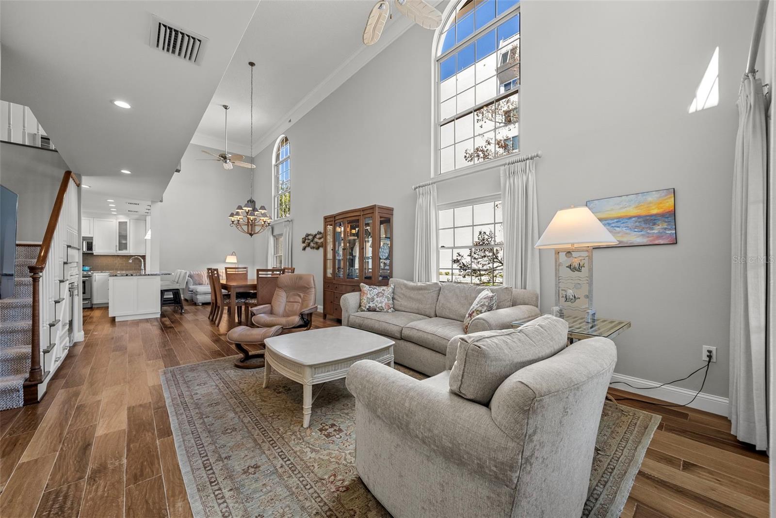 1163 COQUILLE ST #207