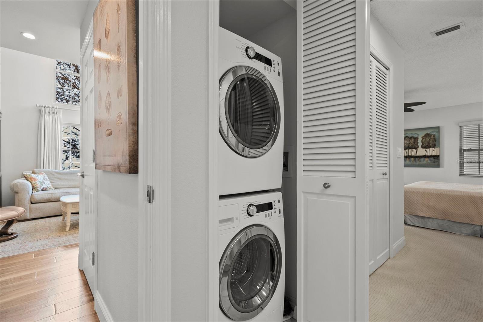 1163 COQUILLE ST #207