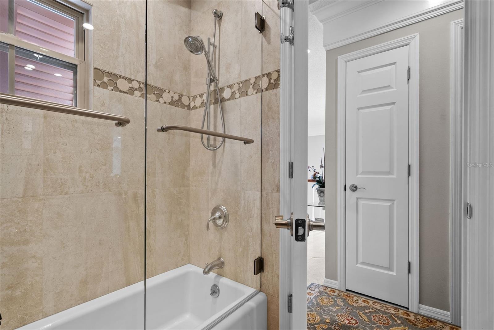 1163 COQUILLE ST #207