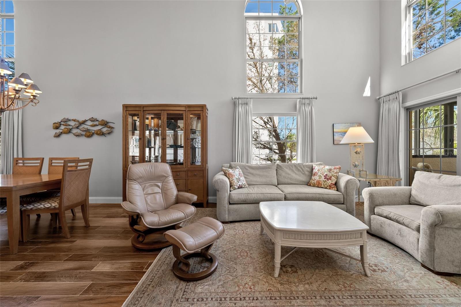 1163 COQUILLE ST #207