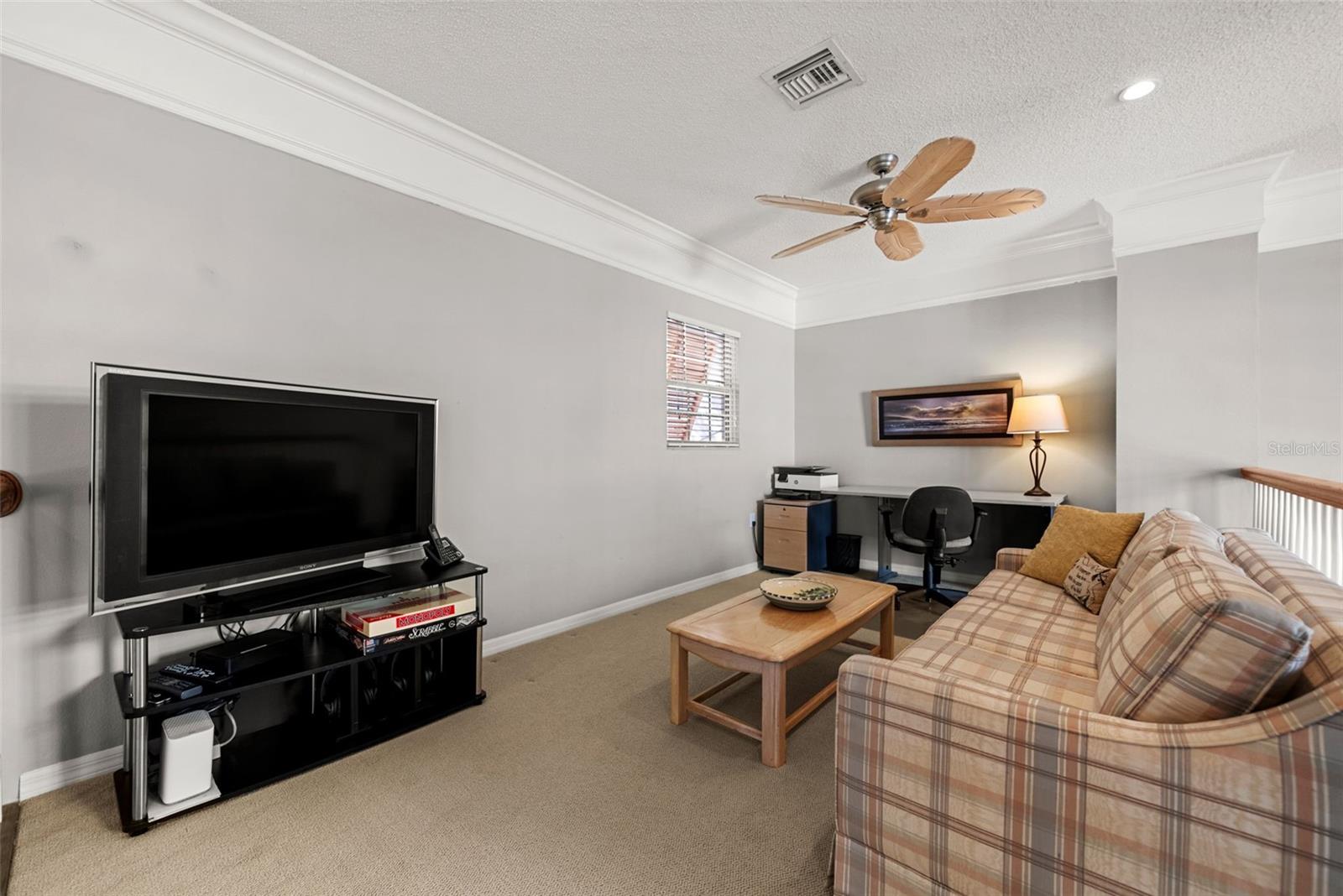 1163 COQUILLE ST #207