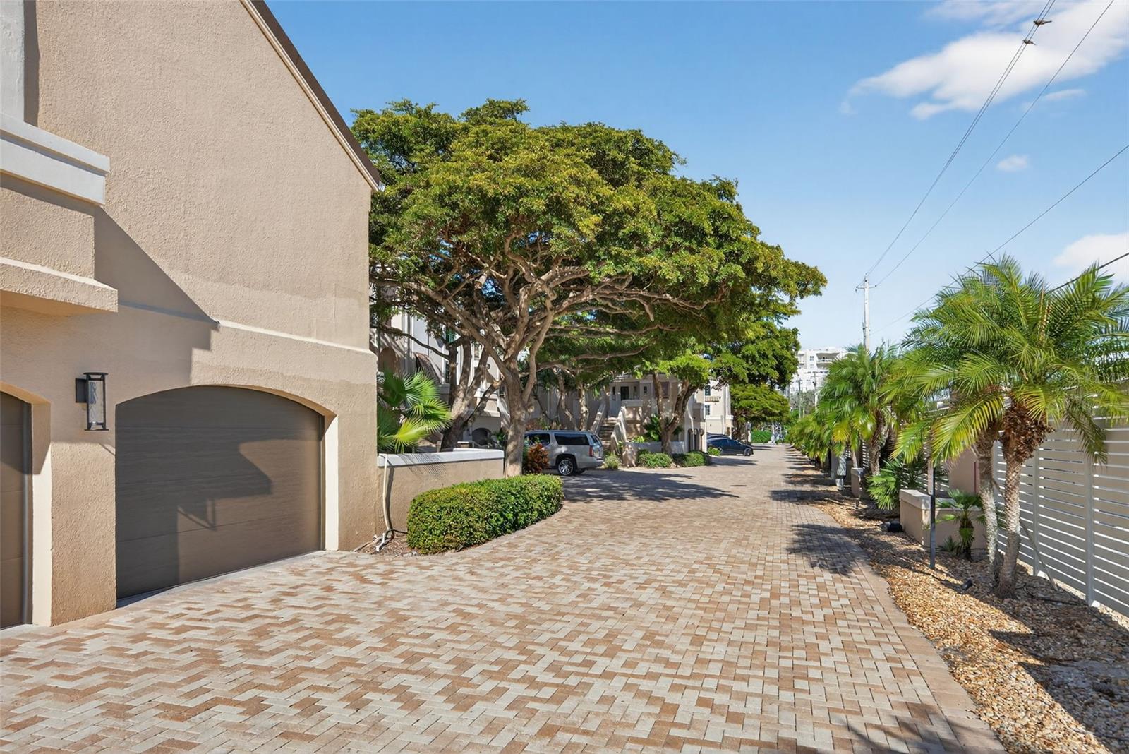 1163 COQUILLE ST #207