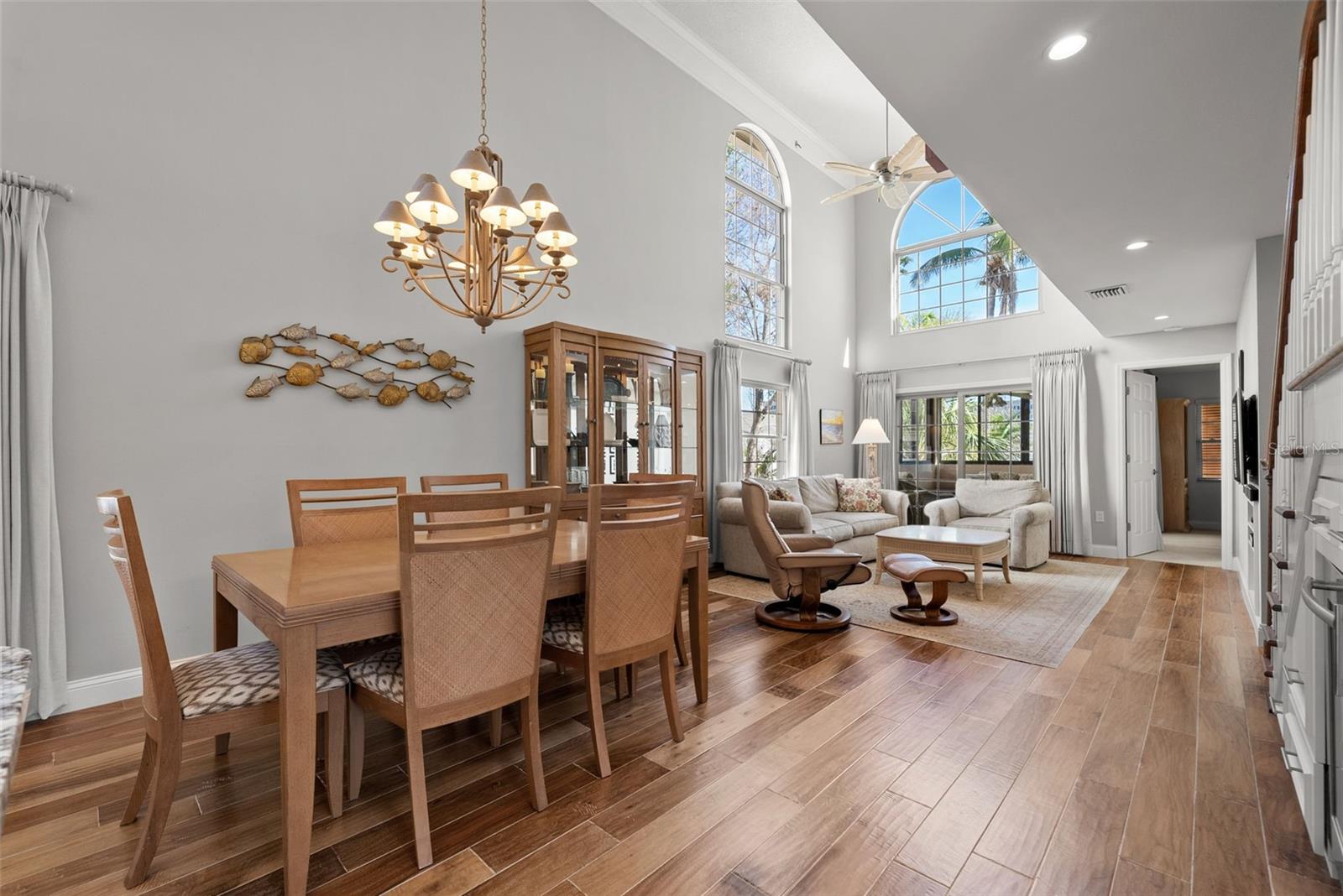 1163 COQUILLE ST #207