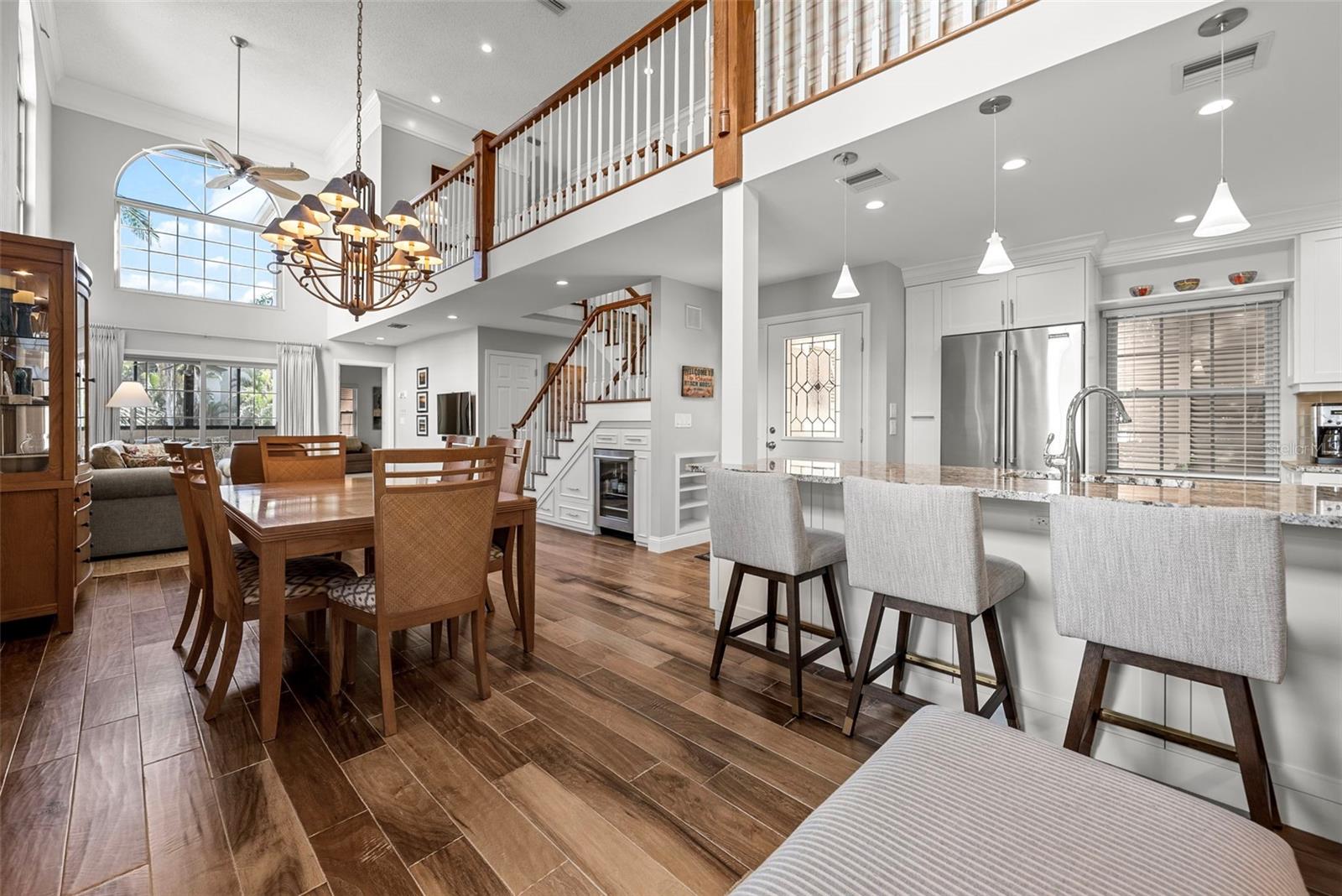 1163 COQUILLE ST #207