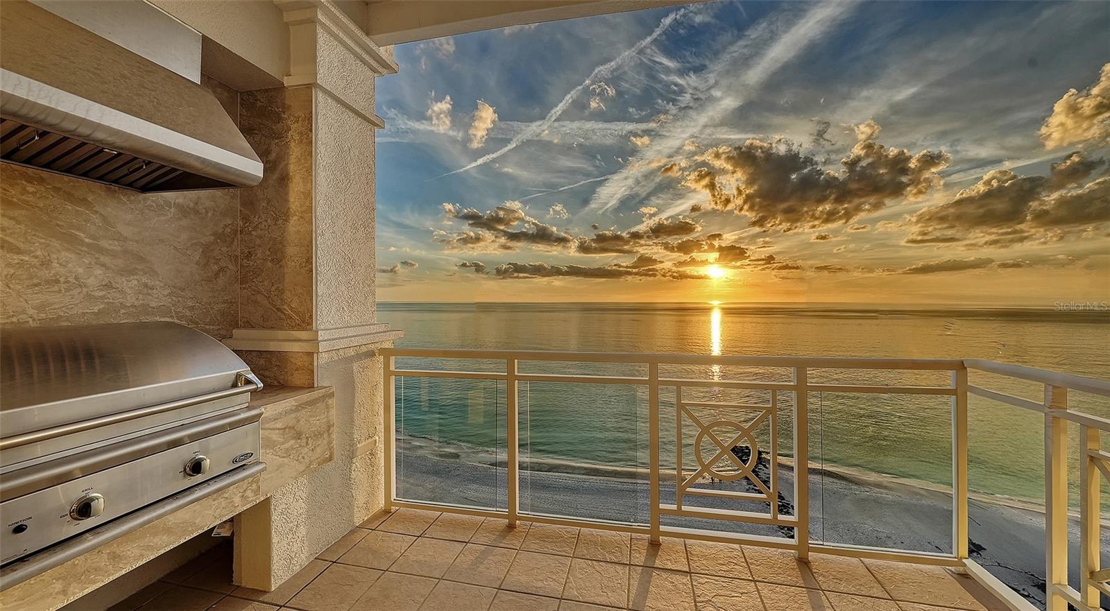 2052 BENJAMIN FRANKLIN DR #PH 1102