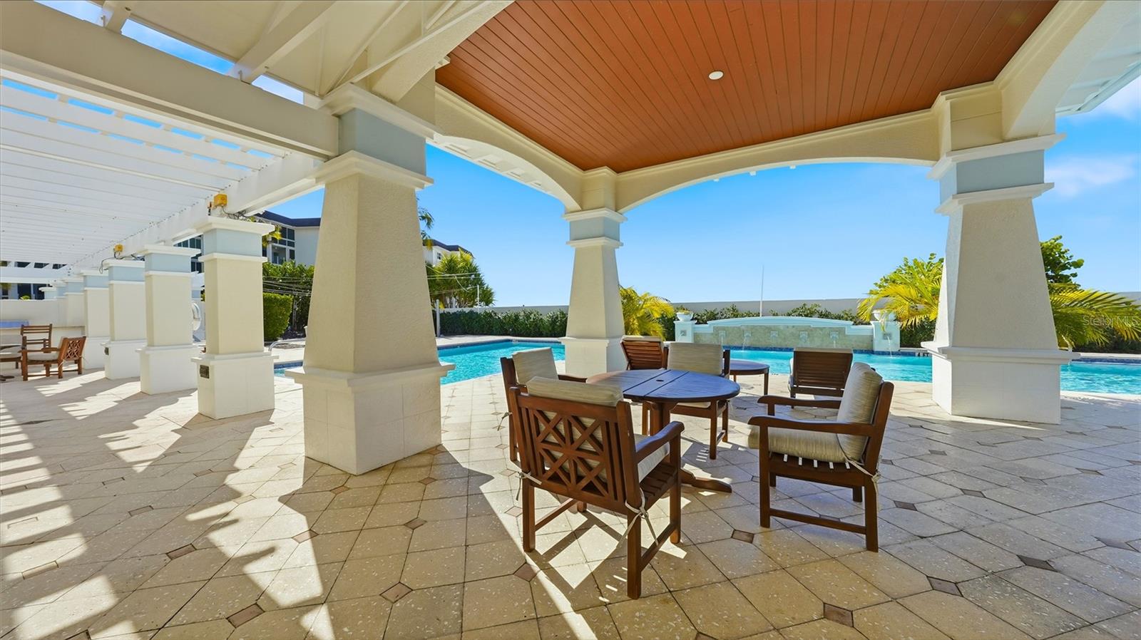 2052 BENJAMIN FRANKLIN DR #PH 1102