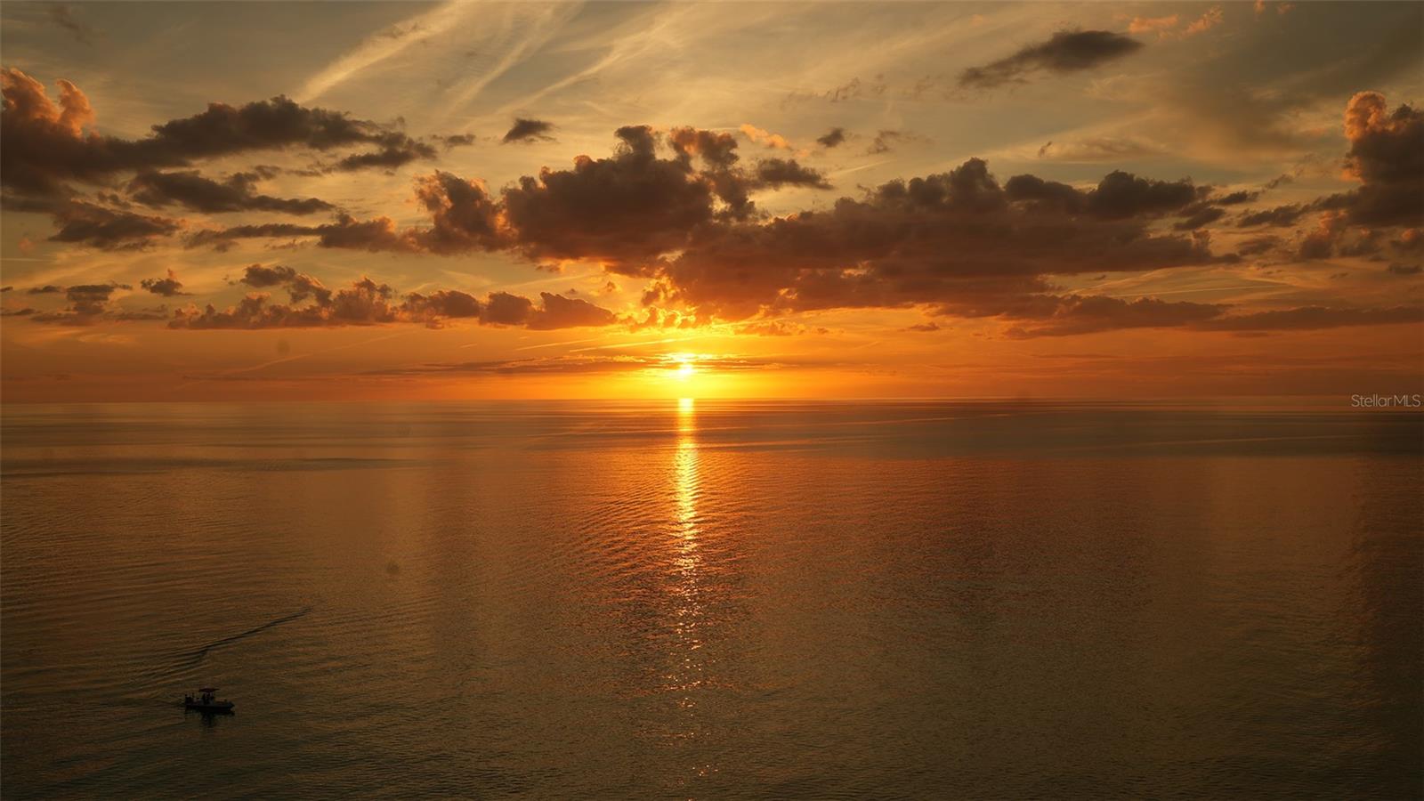 2052 BENJAMIN FRANKLIN DR #PH 1102