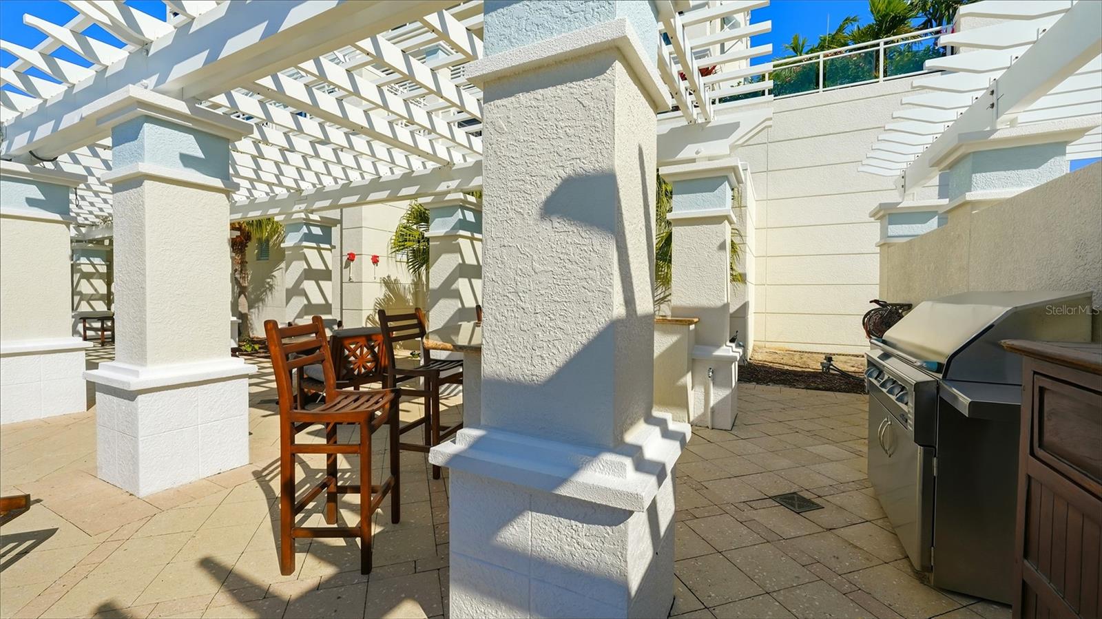 2052 BENJAMIN FRANKLIN DR #PH 1102