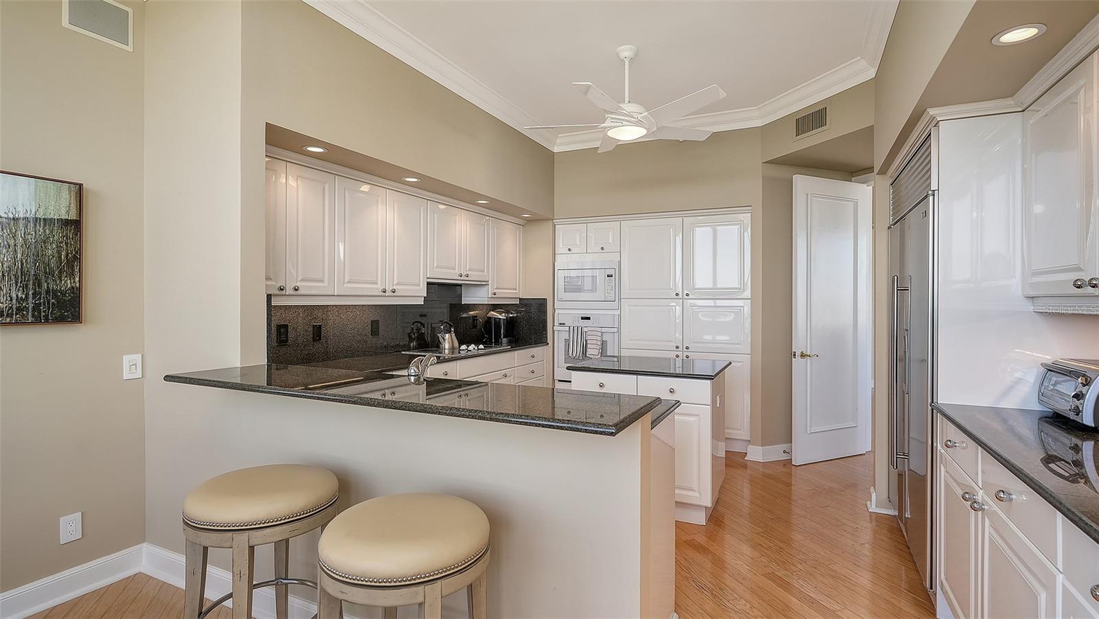 1281 GULF OF MEXICO DR #708