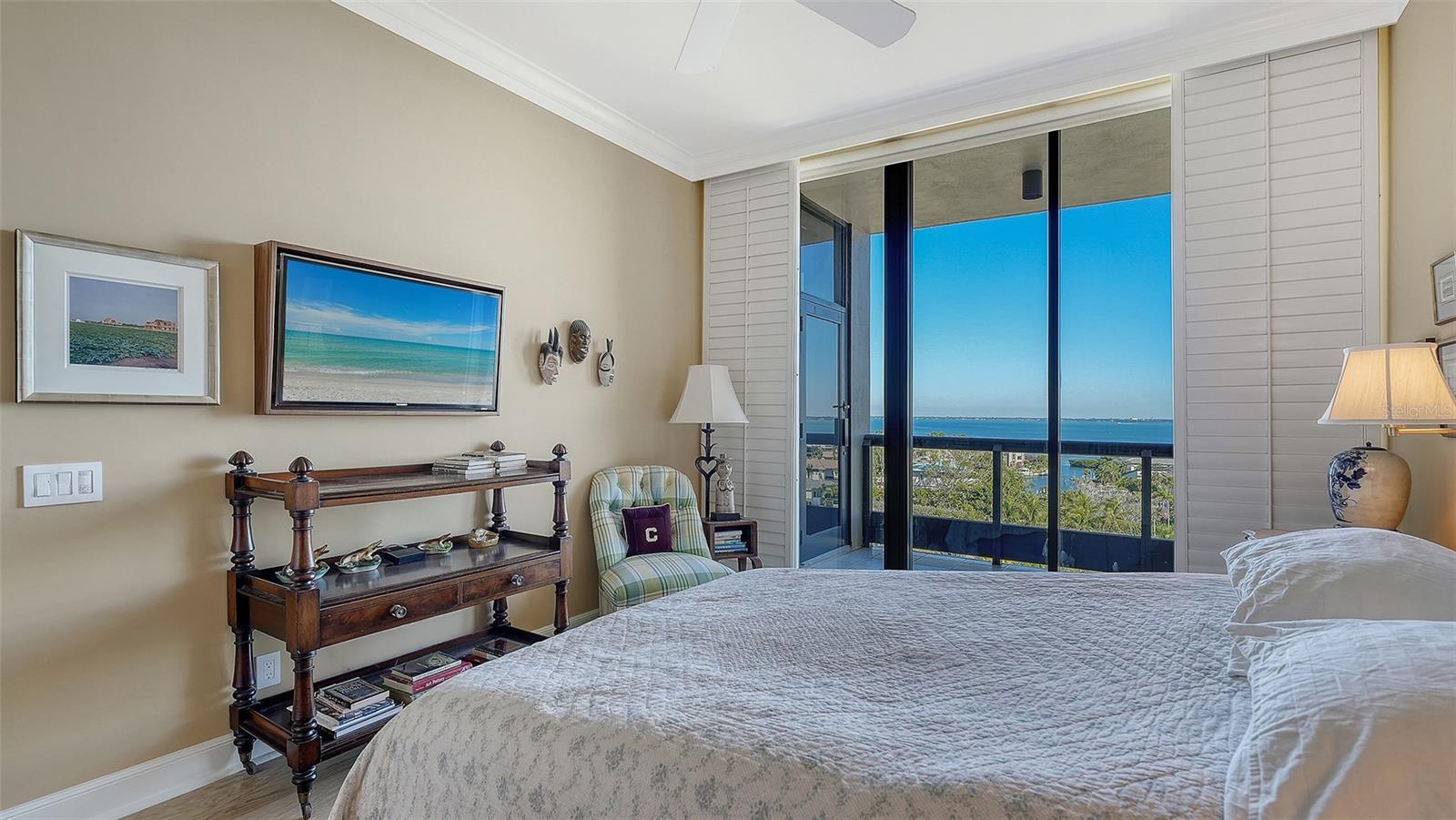 1281 GULF OF MEXICO DR #708