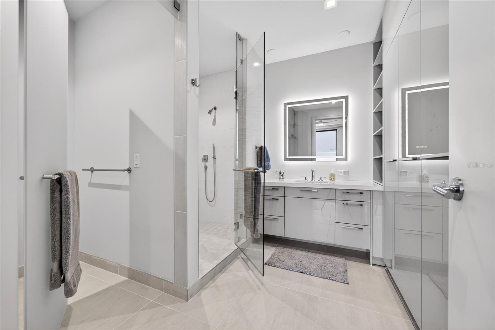 1591 GULF OF MEXICO DR #412