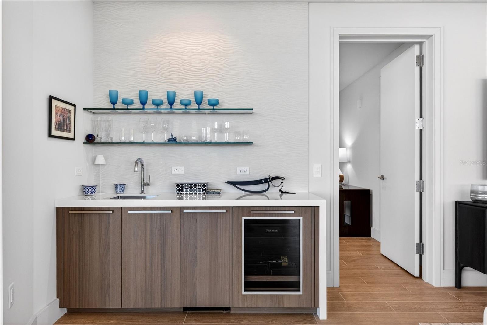 1591 GULF OF MEXICO DR #412