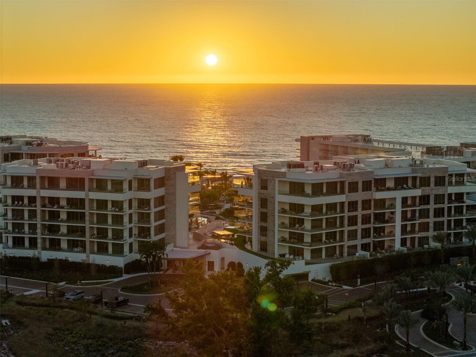 1591 GULF OF MEXICO DR #412