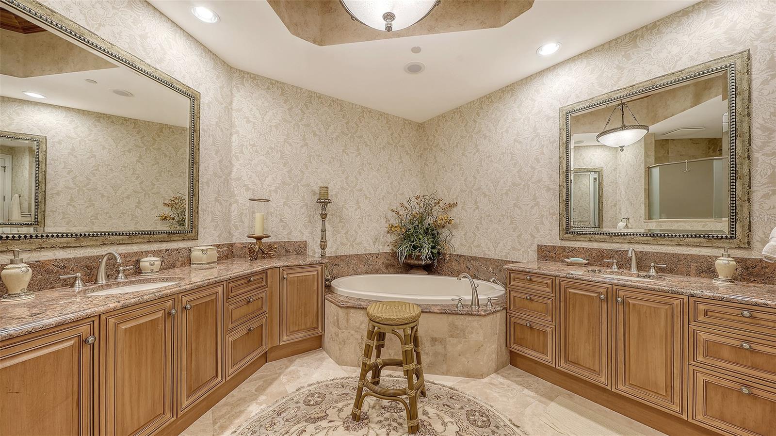 4127 GULF OF MEXICO DR #N102