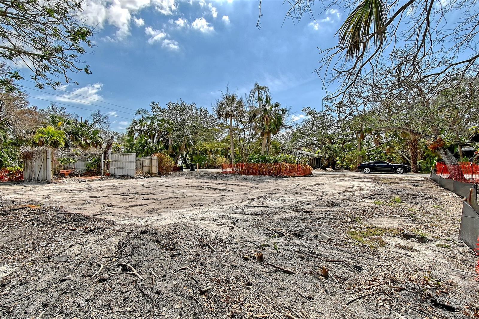 8504 HERON LAGOON CIR