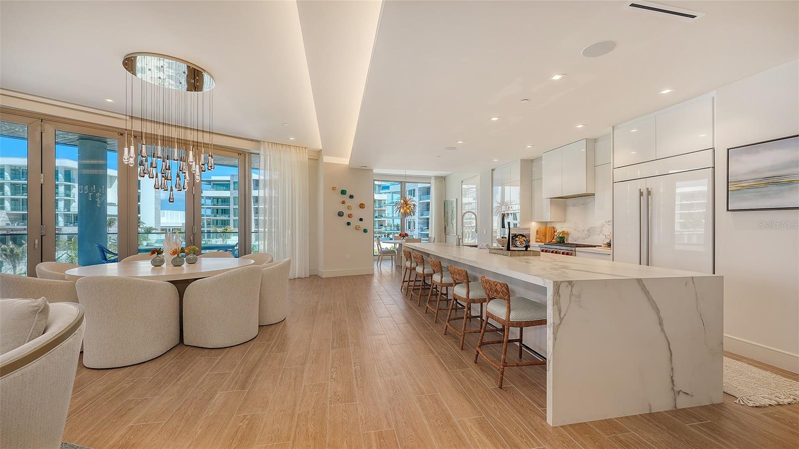 1561 GULF OF MEXICO DR #304