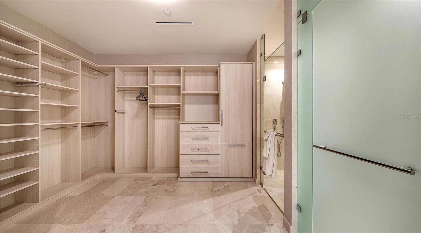 1561 GULF OF MEXICO DR #304