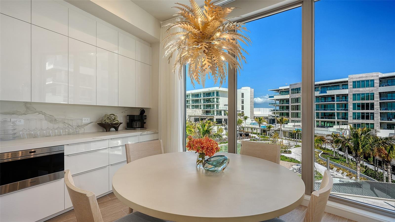 1561 GULF OF MEXICO DR #304