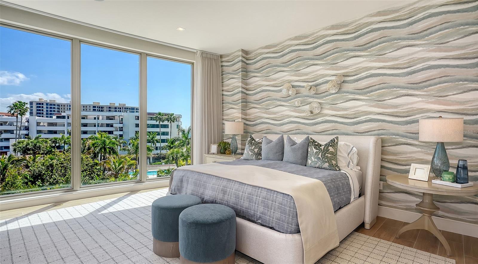 1561 GULF OF MEXICO DR #304