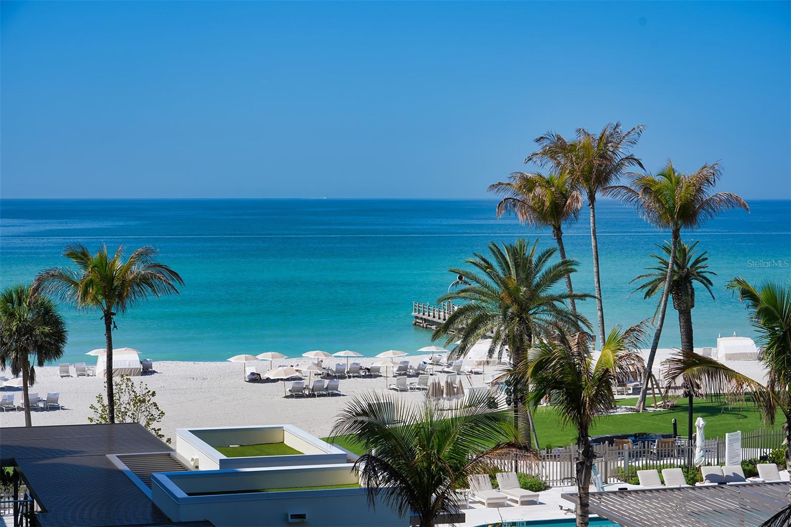 1561 GULF OF MEXICO DR #304