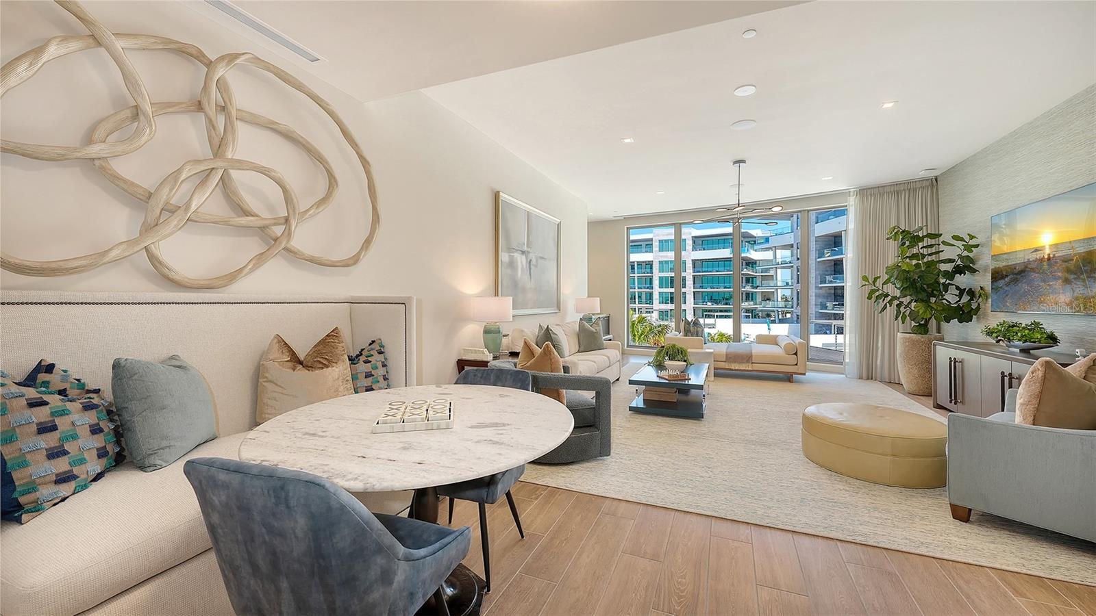 1561 GULF OF MEXICO DR #304