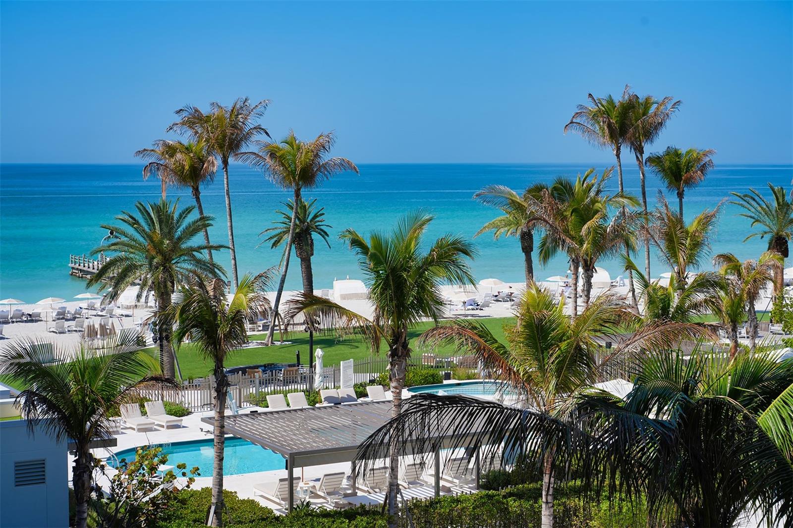 1561 GULF OF MEXICO DR #304