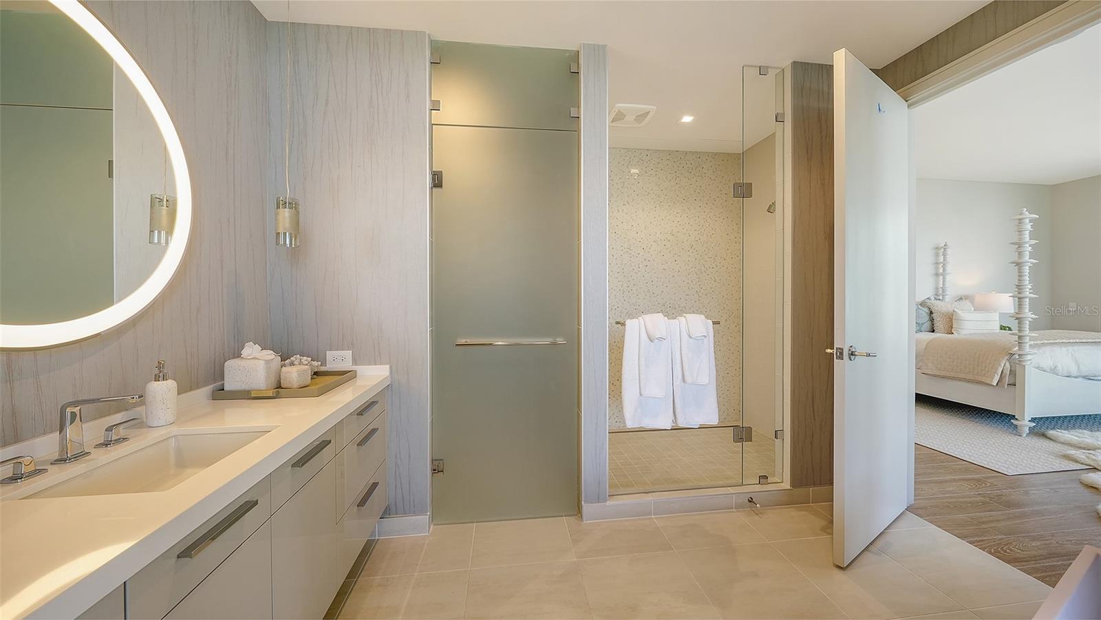 1561 GULF OF MEXICO DR #304