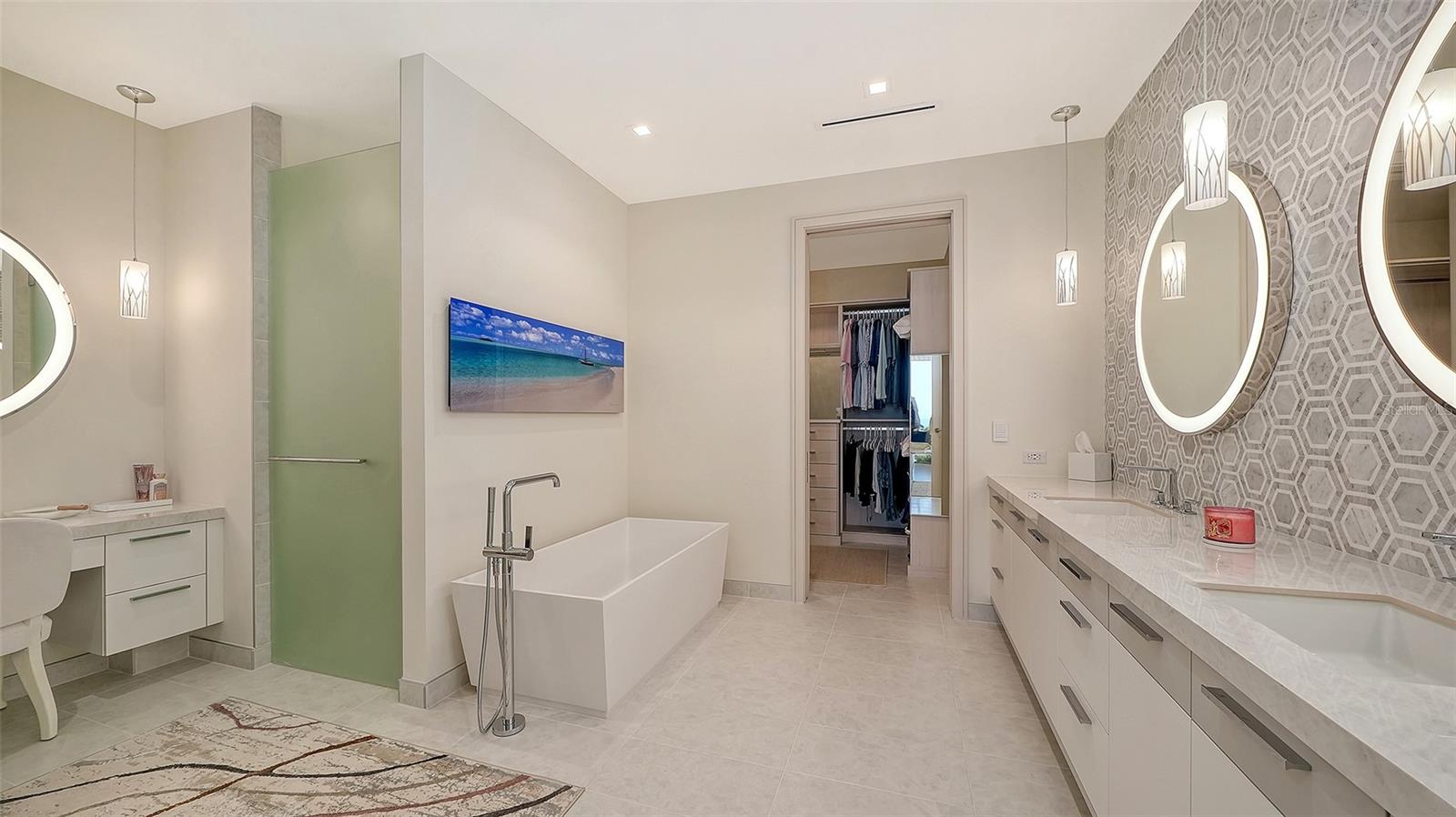 1581 GULF OF MEXICO DR #406