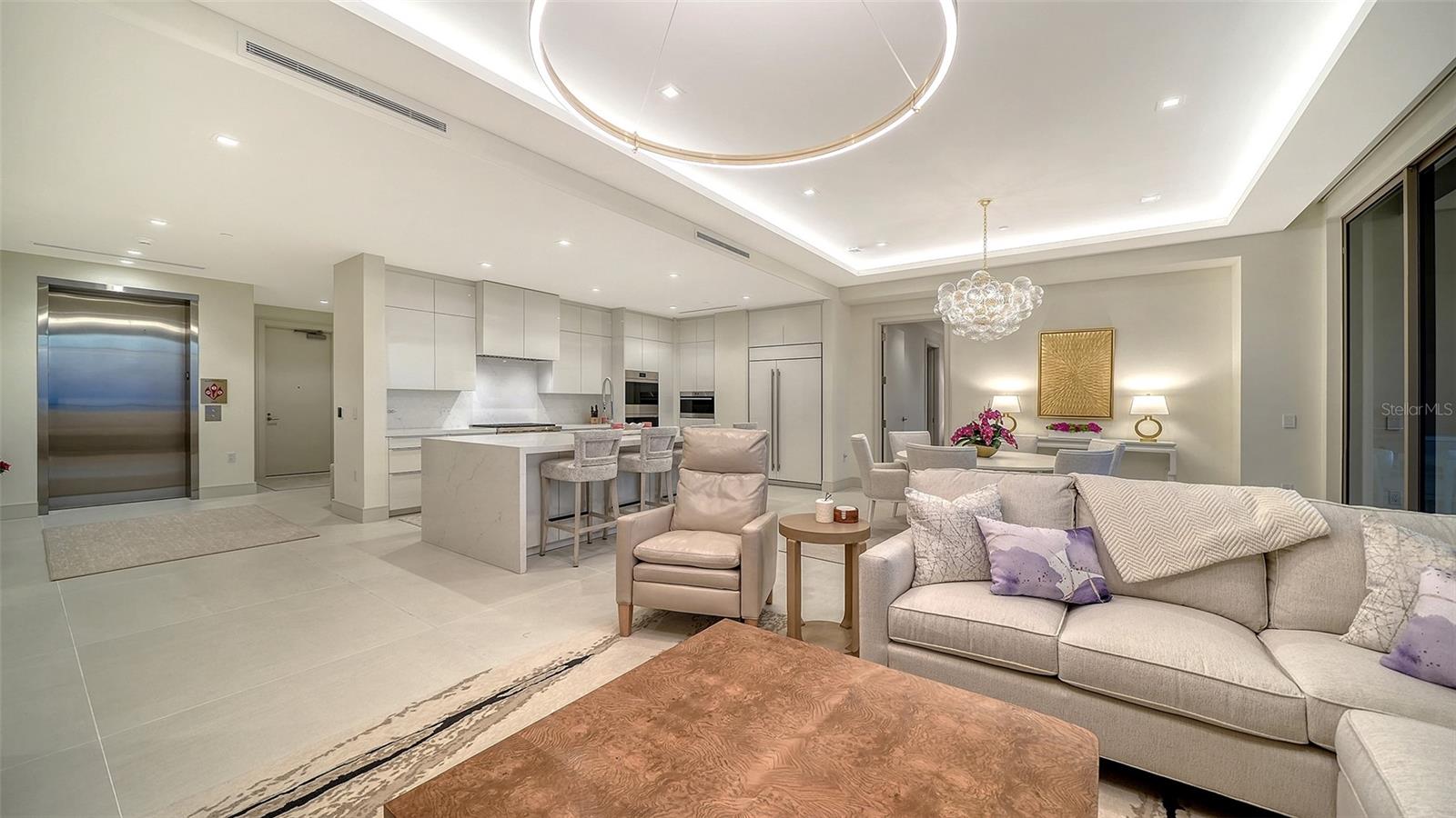 1581 GULF OF MEXICO DR #406