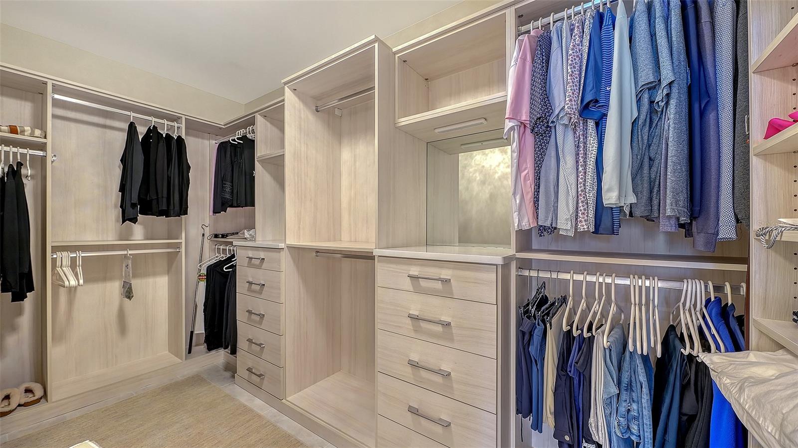 1581 GULF OF MEXICO DR #406