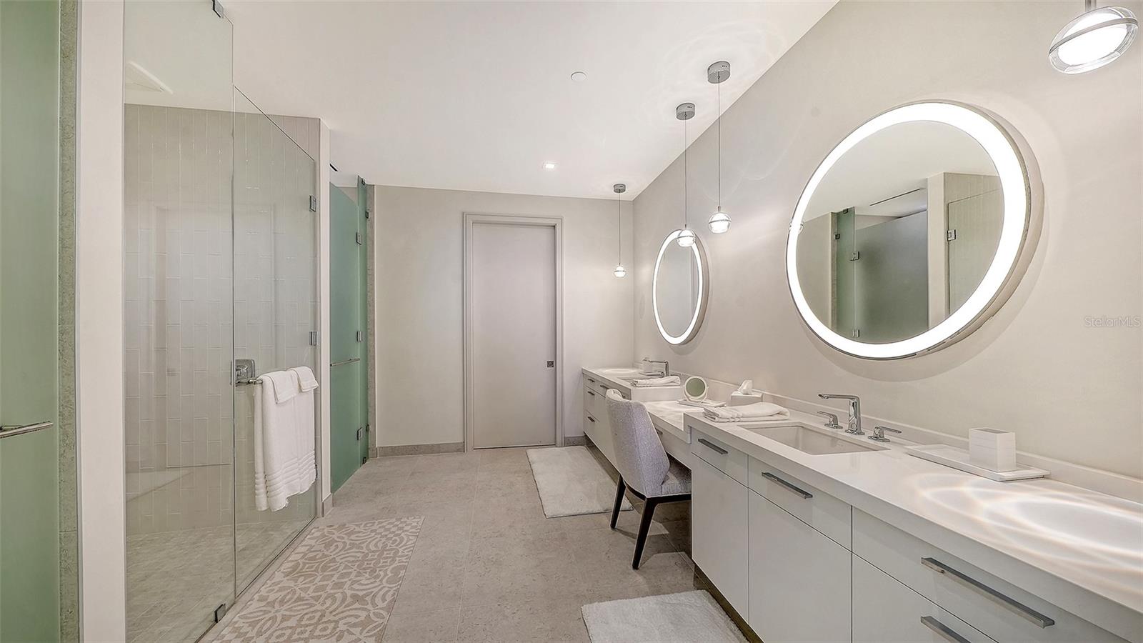 1581 GULF OF MEXICO DR #406