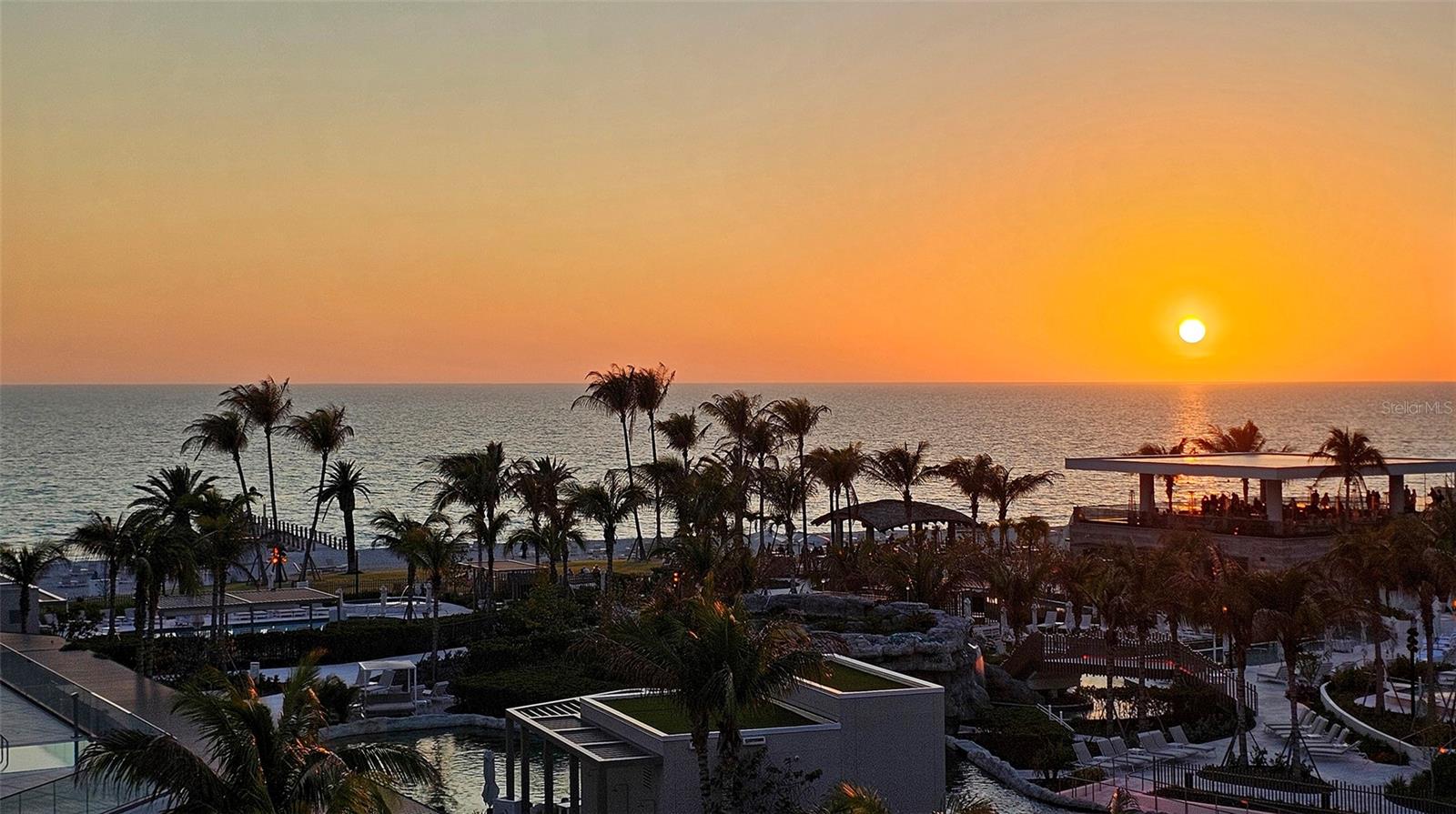 1581 GULF OF MEXICO DR #406