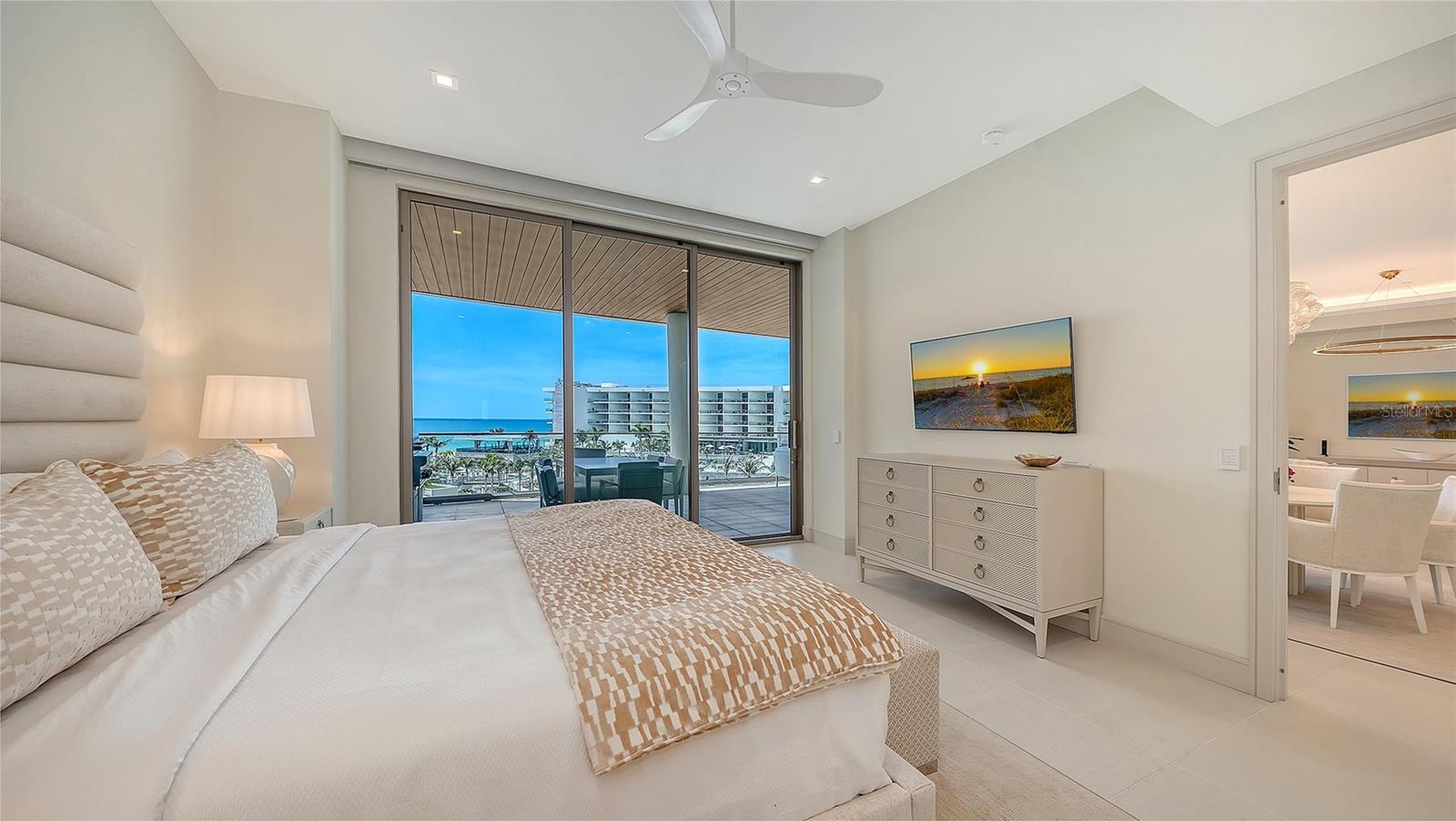 1581 GULF OF MEXICO DR #406