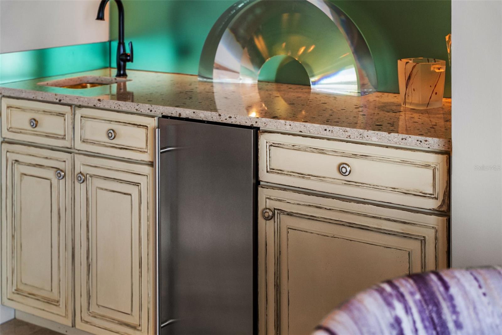 464 GOLDEN GATE PT #703