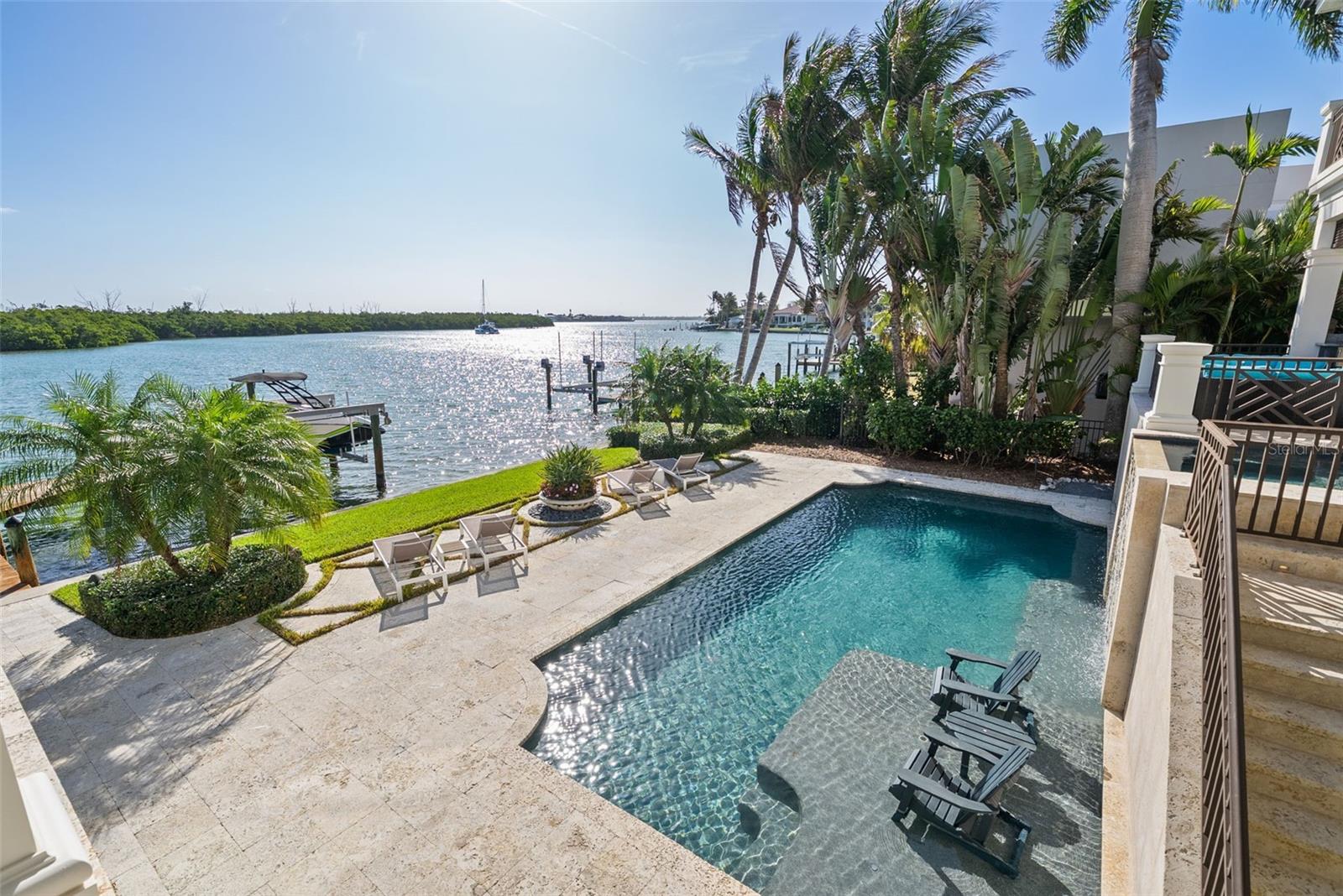 361 S BLVD OF THE PRESIDENTS