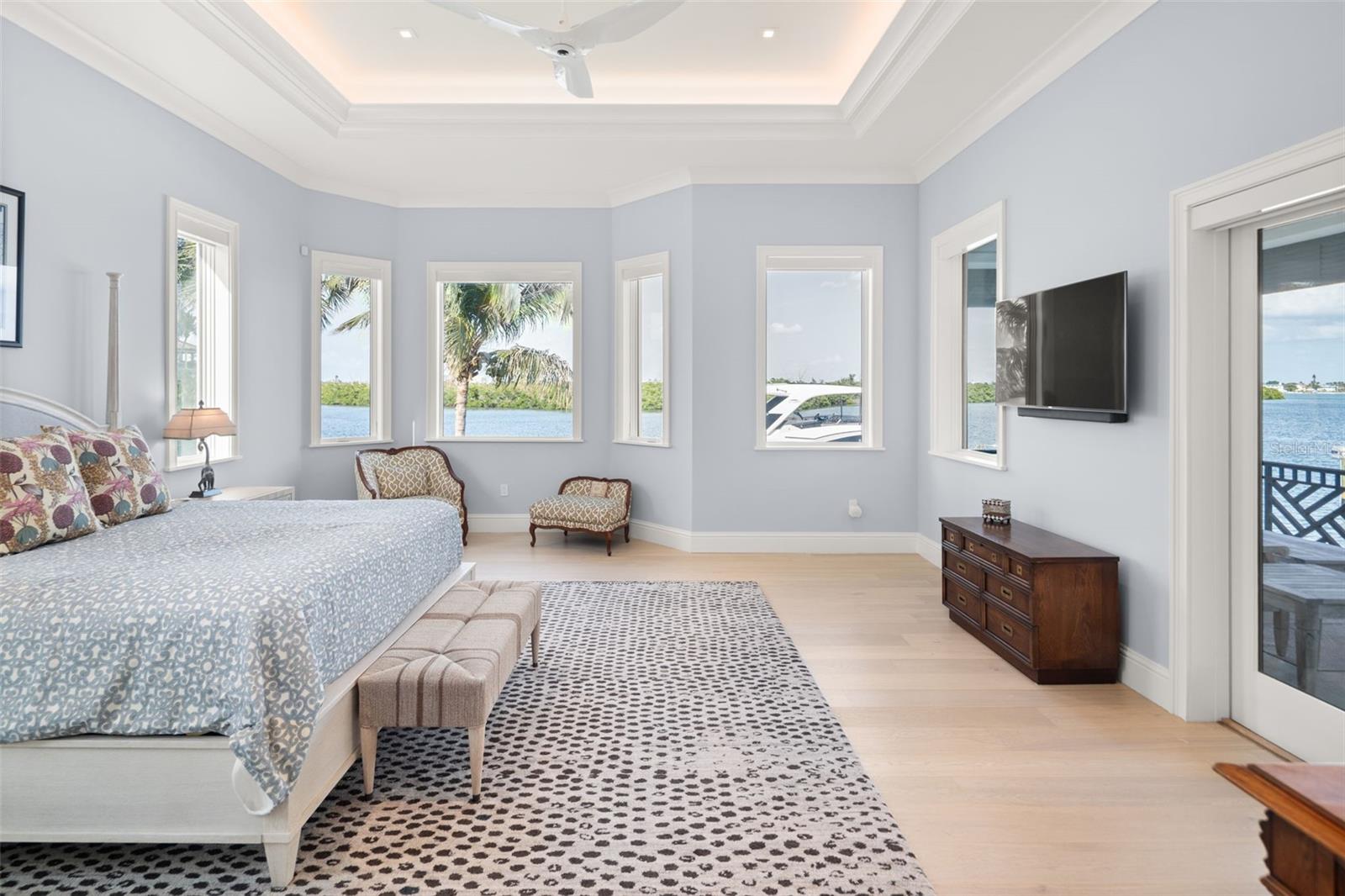 361 S BLVD OF THE PRESIDENTS