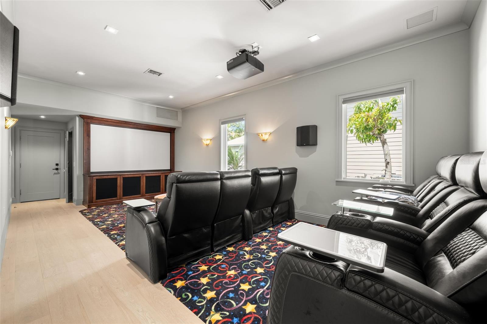 361 S BLVD OF THE PRESIDENTS