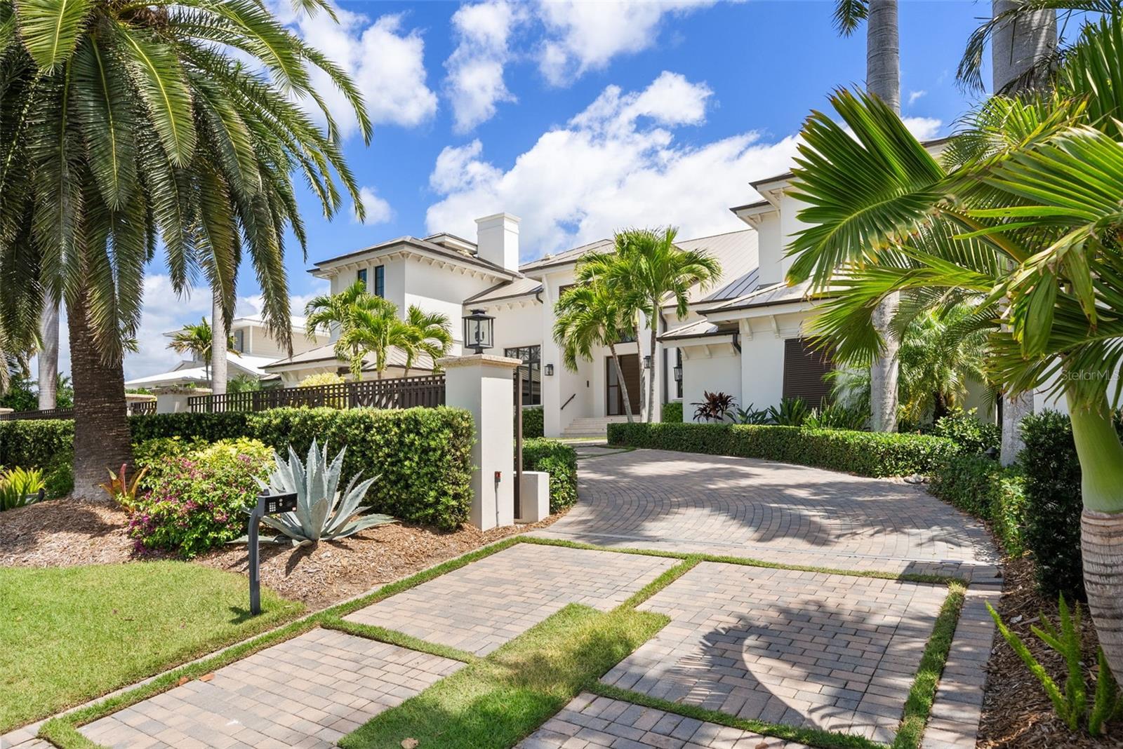 361 S BLVD OF THE PRESIDENTS