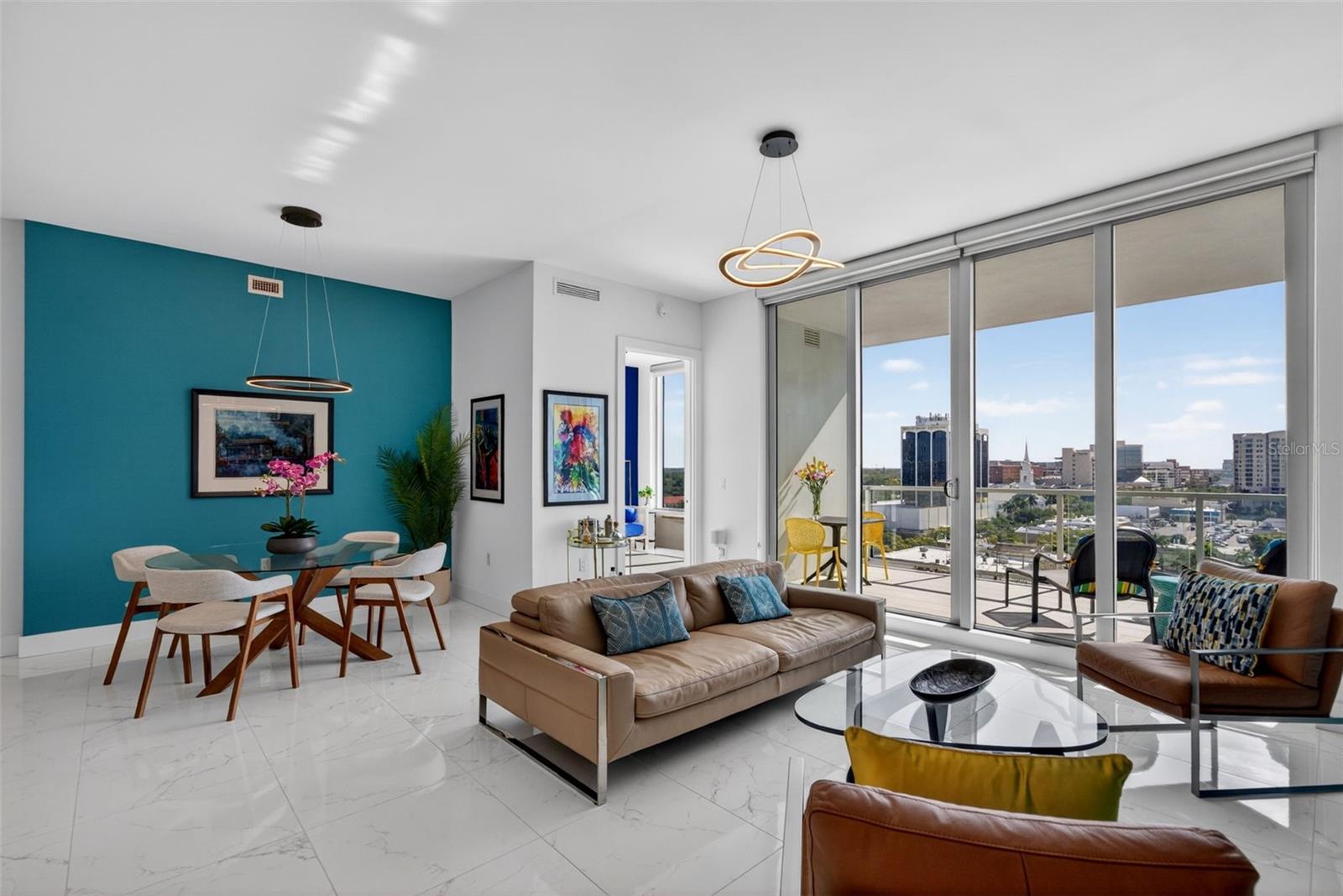 111 S PINEAPPLE AVE #904